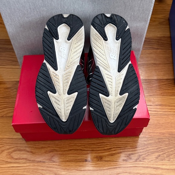 Little Kids New Balance Sneakers - Size 3 Wide - Picture 6 of 8